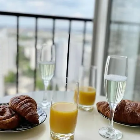 Ciel De Paris : Vue Tour Eiffel Apartamento