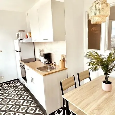 Ciel De Paris : Vue Tour Eiffel Apartamento *